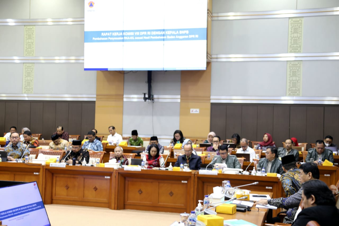Suasana Rapat Kerja dengan Komisi VIII DPR RI di Gedung Nusantara II, Jakarta, pada Kamis (14/9)